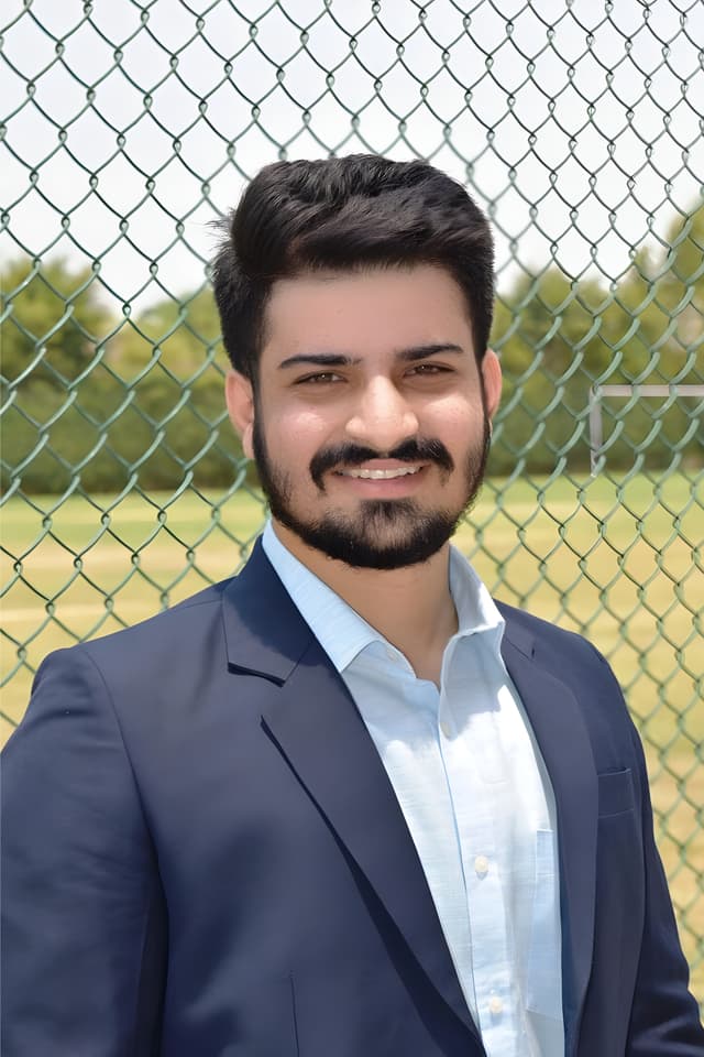 Ayush Dave photo